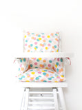 Coussin de chaise haute bébé en coton enduit Oeko-Tex / Pop Dots